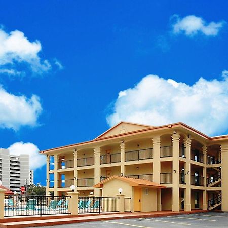شاطئ فورت والتون Fairway Inn المظهر الخارجي الصورة