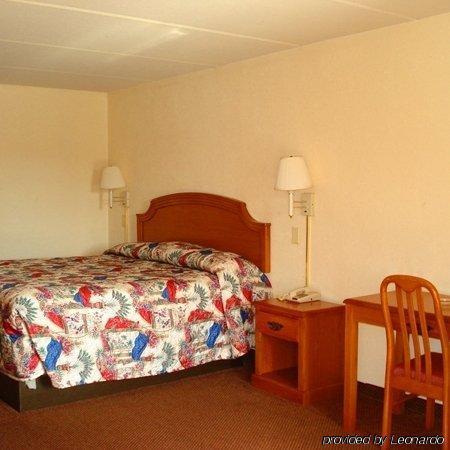 شاطئ فورت والتون Fairway Inn الغرفة الصورة
